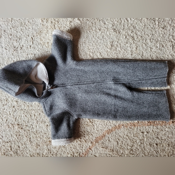 Mid layer fleece bunting onesie - Picture 1 of 2